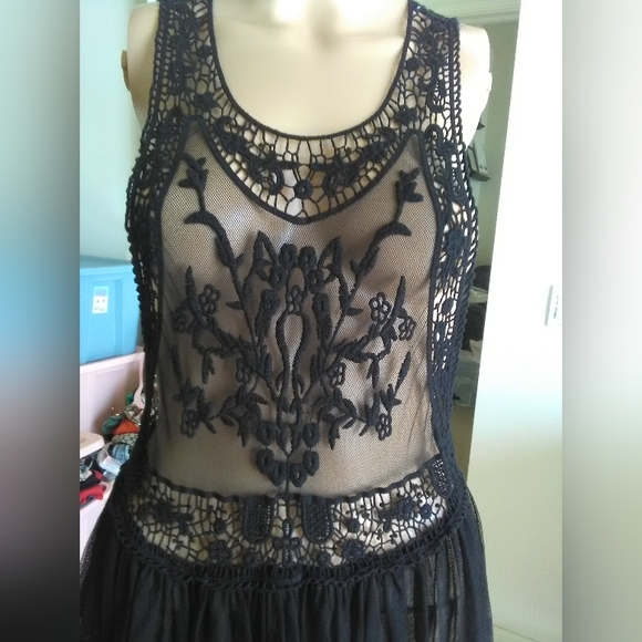 BNWOT ALL LACE / MESH SHEER TOP BY TOBI SZ. SM TOO SEXY BEAUTIFUL!! - Picture 3 of 13